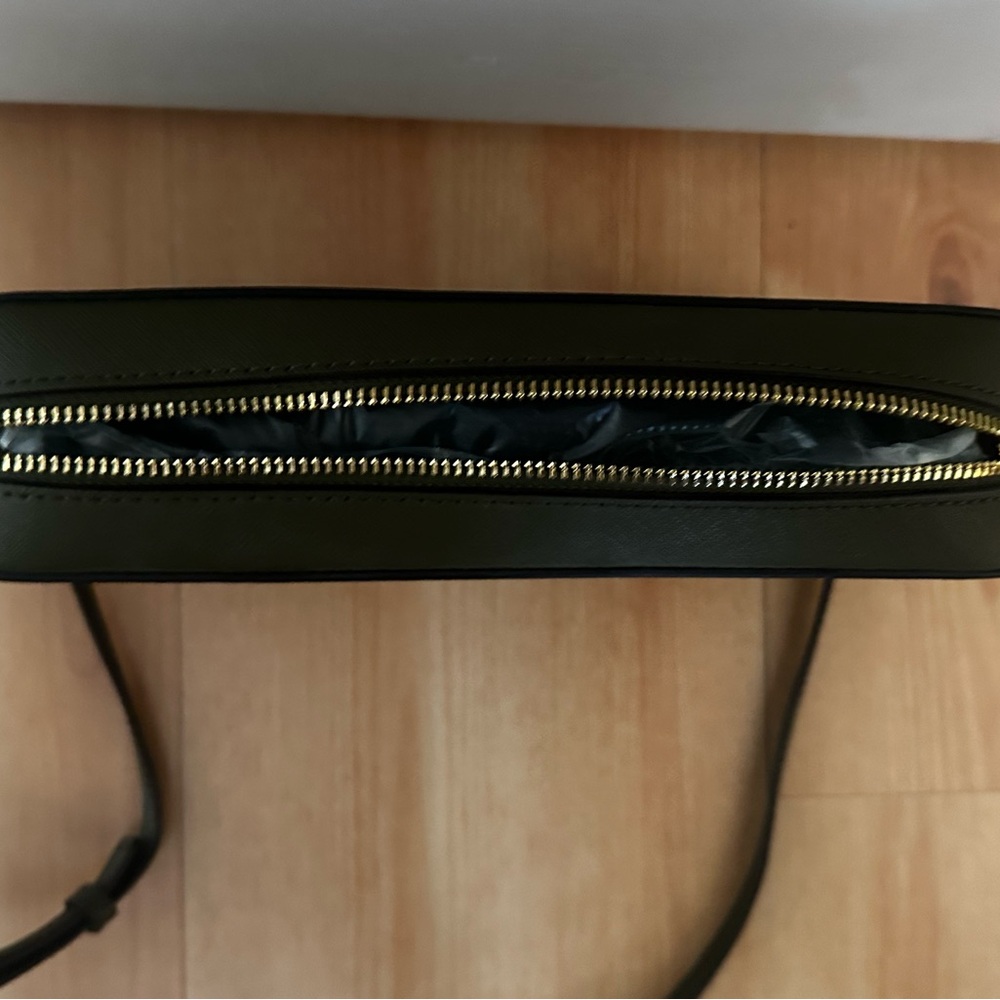Michael Kors Olive Green Crossbody Bag - Picture 3 of 4